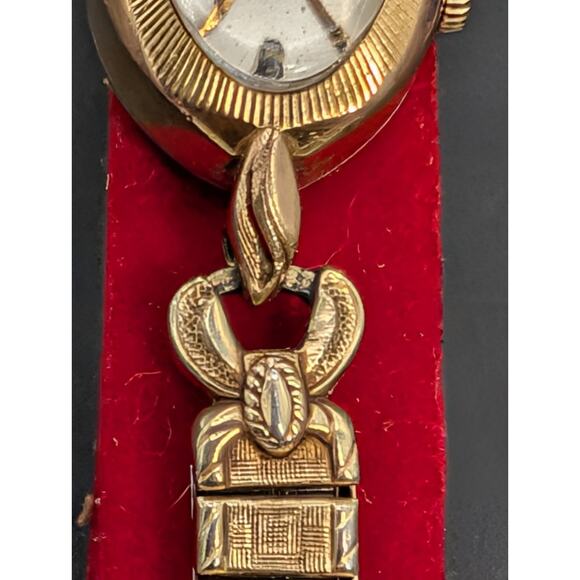 Vintage BENRUS Ladies Watch 17 Jewels Manual Wind RUNNING Gold Tone Speidel Band main image 8